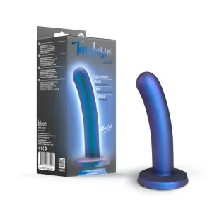 Blush Temptasia Surrender Peg Intermediate Dildo
